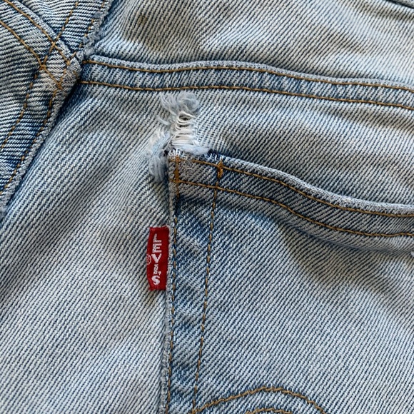 COPY - ☆ LEVIS WEDGIE ☆ - Picture 10 of 15